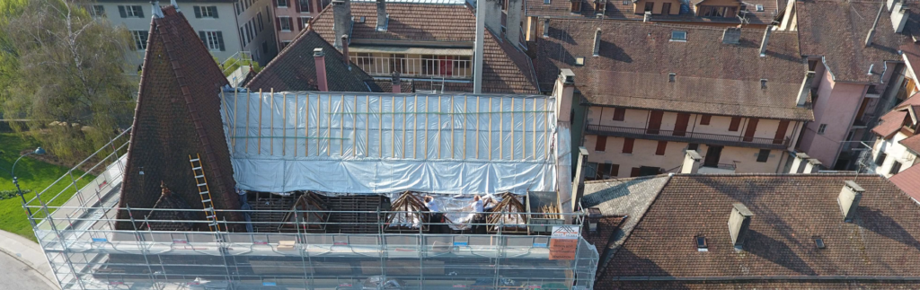 Ristrutturazione della copertura di un edificio con Triso-Toiture