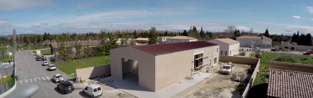 Isolamento di una casa unifamiliare e di un garage con Hybris