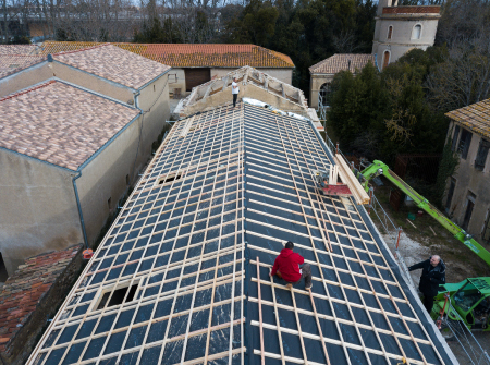 Isolamento di un tetto con l'isolante alveolare Boost’R Hybrid